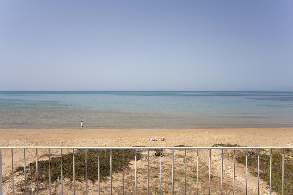 Terrazza Montalbano Villa Punta Secca Exterior photo
